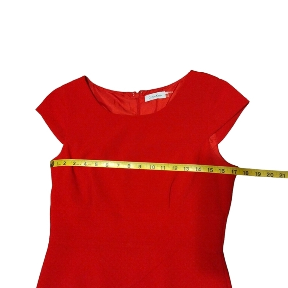 Vibrant Red Sheath Dress Calvin Klein Cap Slve. Scalloped Mid Sec.  Valentine 8 - Picture 10 of 13